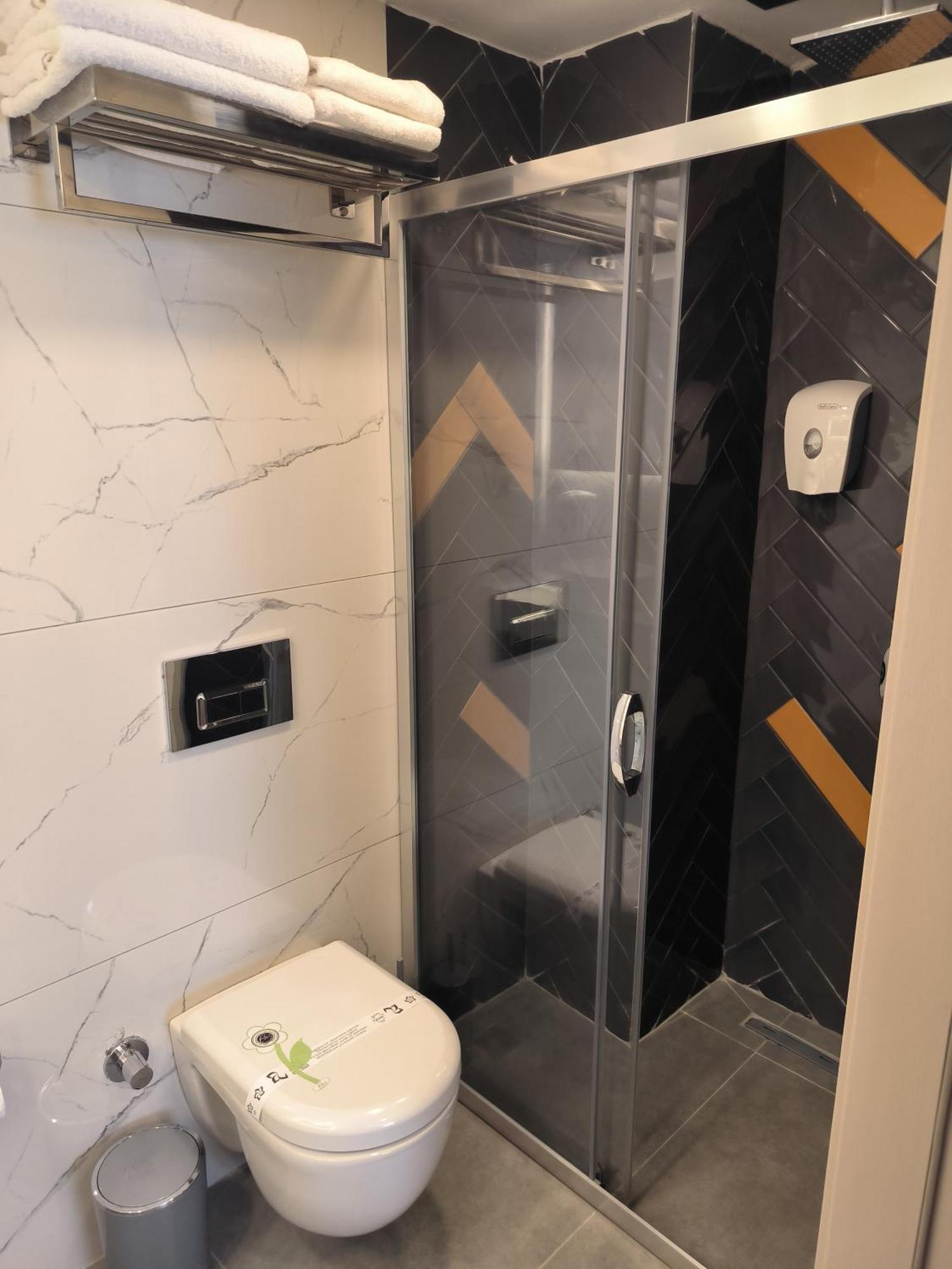 Roi Hotel إزمير المظهر الخارجي الصورة