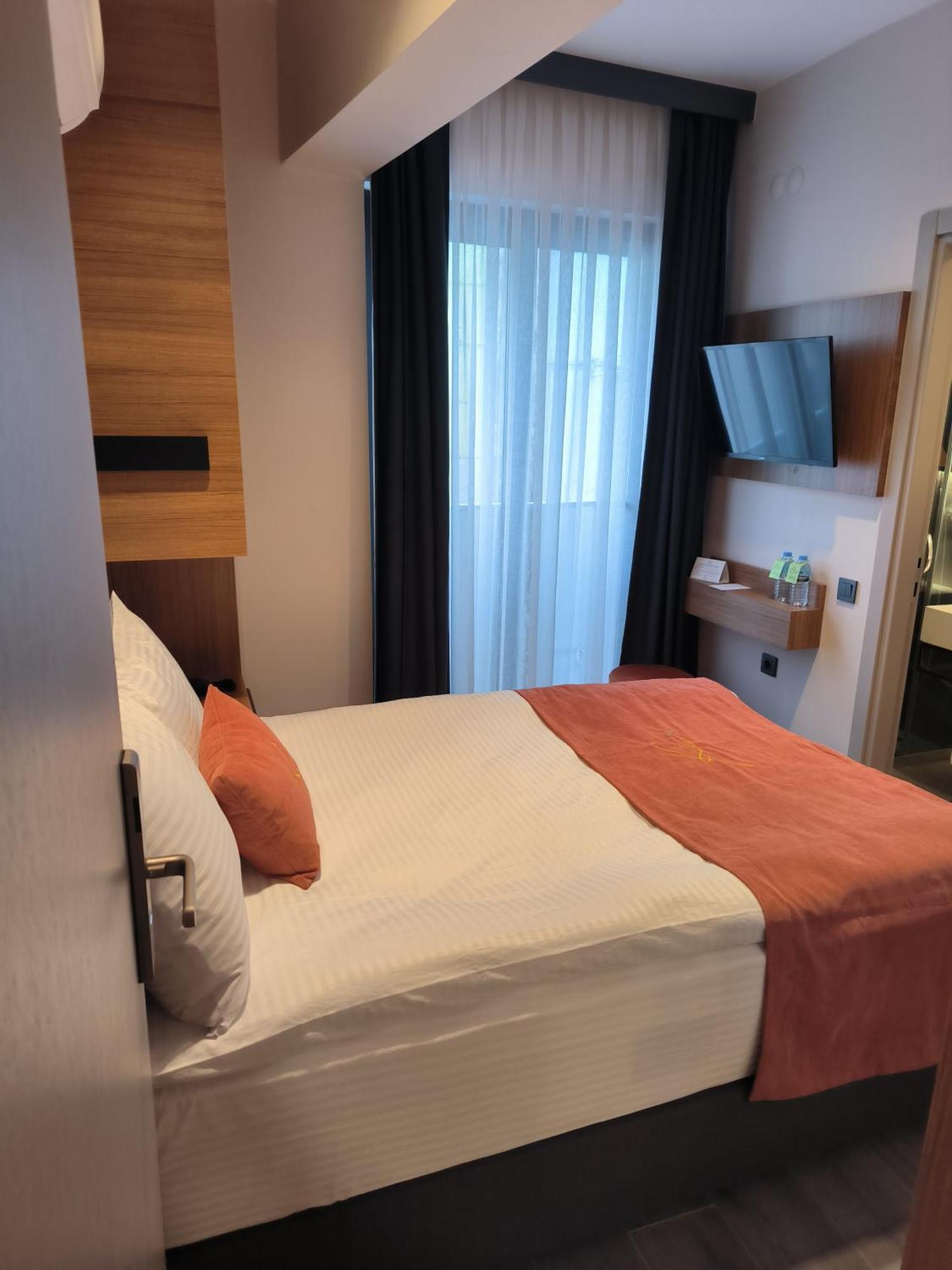 Roi Hotel إزمير المظهر الخارجي الصورة
